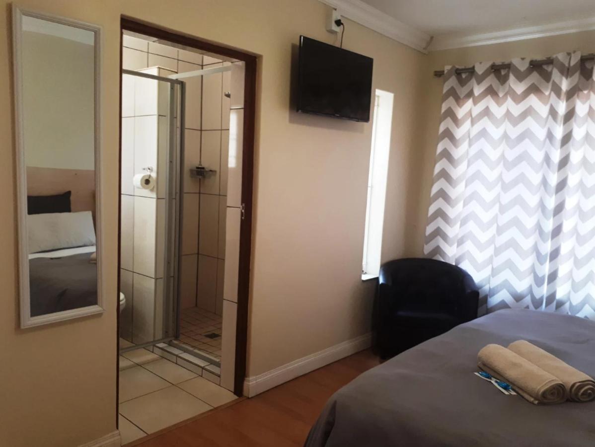 Pta East Guest House Pretoria Luaran gambar